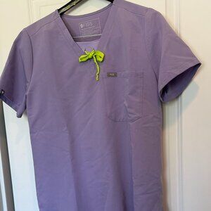 FIGS Size Large "Technical" Scrubs Never worn, Lavender both top and bottom